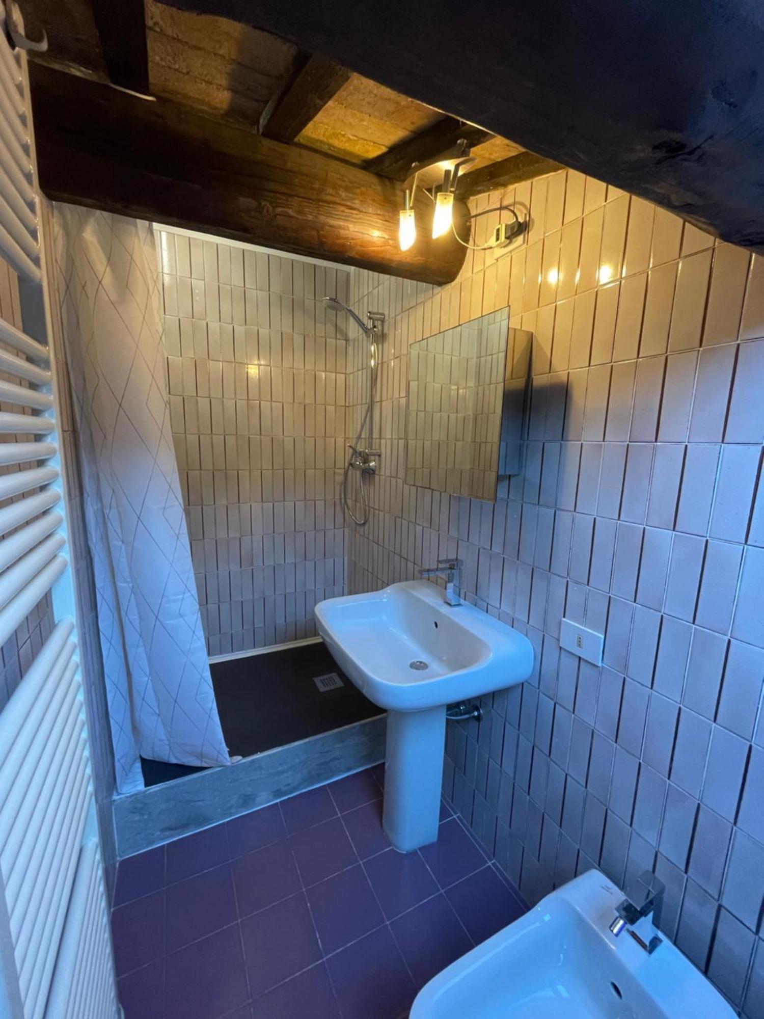 Il Mini Apartment Imola Bagian luar foto